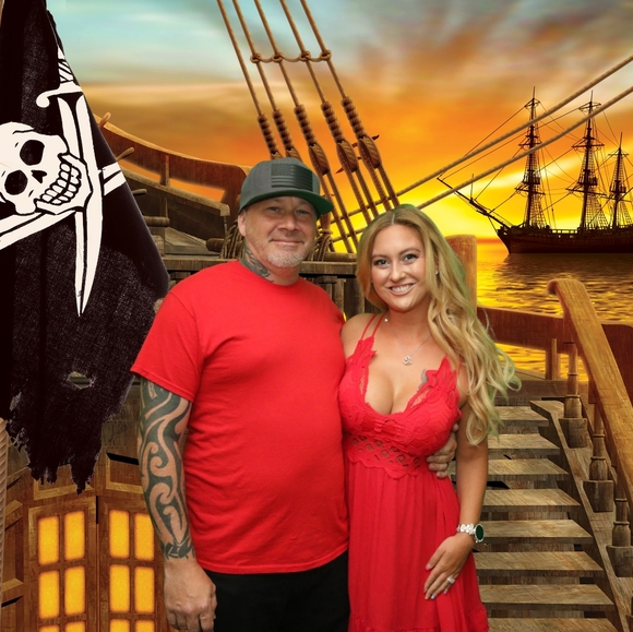 Meet your Posher, Jessica - Picture 3 of 5